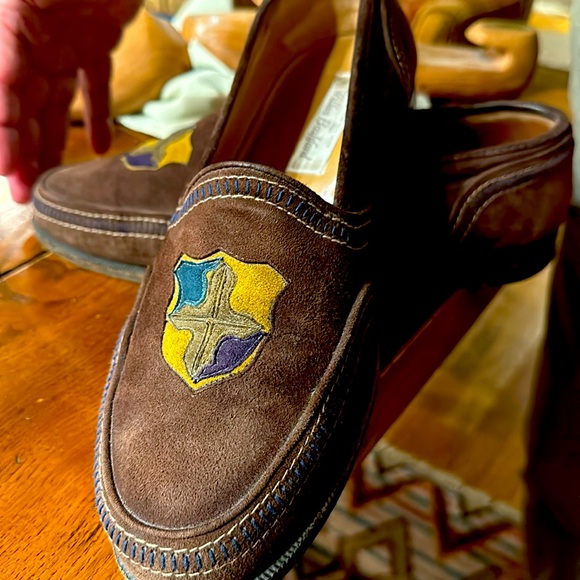 Men’s Dress Loafers- Suede Brown with crest on the crown of the shoes size 10 - Picture 2 of 3
